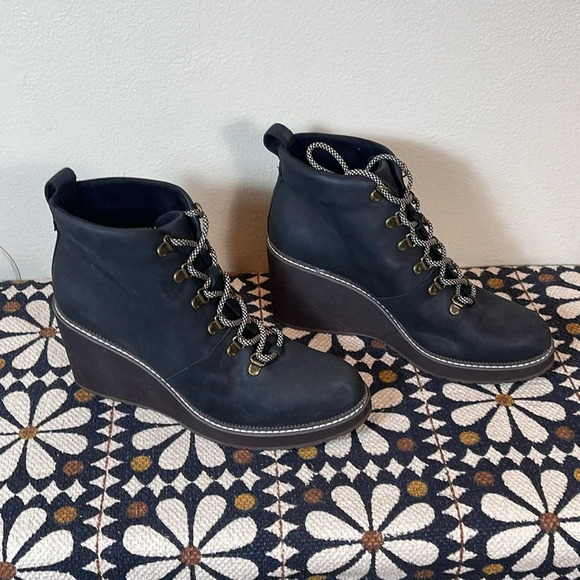 Toms Melrose Wedge Bootie in black Size 10 - Picture 1 of 10